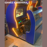 Car racing arcade game